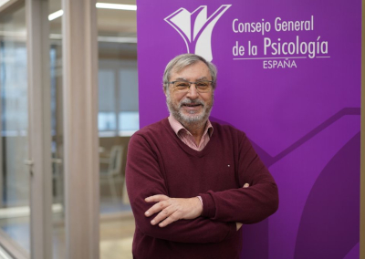 Entrevista a Fernando Chacón Fuertes y la Ley de Profesiones de la Intervención Social