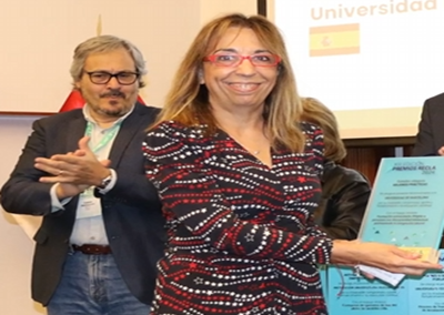 Premio a la Mejor Práctica Educación Continua a Marina Romeo